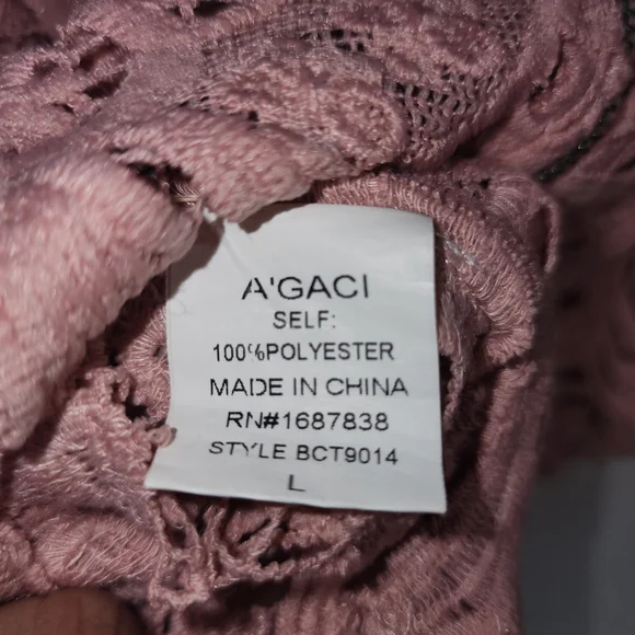 a'gaci Delicate Pink Lace Crop Top - Picture 9 of 9